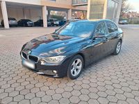 Gebraucht BMW 320 Efficient Dynamics 163 PS (119 kW) 2015 Schwarz Limousine
