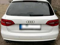Gebraucht Audi A4 150 PS (110 kW) 2015 Weiß Kombi