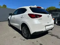 Gebraucht Mazda 2 Kizoku 90 PS (66 kW) 2022 Weiß Limousine