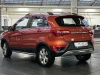 Gebraucht Baic X25 111 PS (81 kW) 2017 Orange SUV