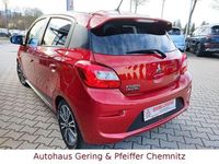 Gebraucht Mitsubishi Space Star Diamant Edition 80 PS (58 kW) 2017 Rot Kleinwagen
