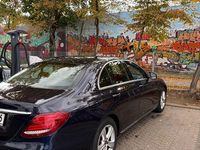 Gebraucht Mercedes E220 Avantgarde 194 PS (142 kW) 2017 Blau Limousine