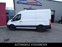 Gebraucht Ford Transit Trend 131 PS (96 kW) 2017 Frozen white Van