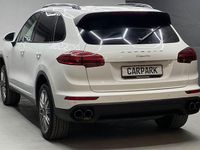 Second-hand Porsche Cayenne 262 CP (192 kW) 2015 Alb SUV
