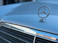 Gebraucht Mercedes E280 204 PS (150 kW) 2001 Silber Limousine