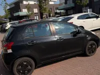 Gebraucht Daihatsu Charade 99 PS (72 kW) 2012 Schwarz Limousine