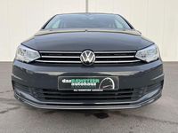 Gebraucht VW Touran Active 122 PS (89 kW) 2021 Uranograu Van / Kleinbus
