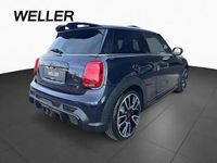 Gebraucht Mini Cooper S 178 PS (130 kW) 2023 Enigmatic black (schwarz) Kleinwagen