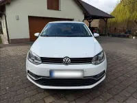 Gebraucht VW Polo 90 PS (66 kW) 2015 Weiß Kleinwagen