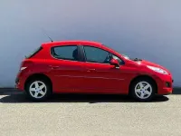 Gebraucht Peugeot 207 Style 95 PS (69 kW) 2011 Rot Limousine