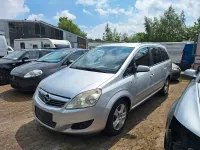 Gebraucht Opel Zafira Edition 116 PS (85 kW) 2009 Silber Van / Kleinbus