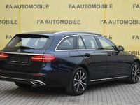 Gebraucht Mercedes E400 340 PS (250 kW) 2019 Blau Kombi
