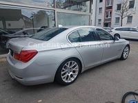 Gebraucht BMW 730 Performance 245 PS (180 kW) 2010 Silber Limousine
