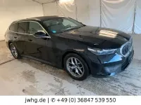 Gebraucht BMW 520 Sport Line 197 PS (144 kW) 2024 Schwarz Kombi