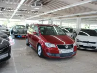 Gebraucht VW Touran Trendline 140 PS (102 kW) 2007 Rot Van / Kleinbus