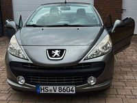 Gebraucht Peugeot 207 CC Platinum 120 PS (88 kW) 2009 Grau Cabrio