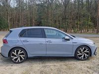 Second-hand VW Golf VIII R-line 190 CP (139 kW) 2023 Gri Hatchback