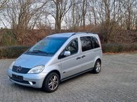Gebraucht Mercedes Vaneo 125 PS (91 kW) 2004 Silber Van / Kleinbus