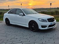 Gebraucht Mercedes C180 AMG line 156 PS (114 kW) 2014 Weiß Limousine