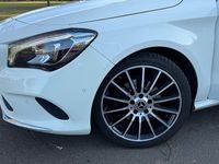 Gebraucht Mercedes CLA180 122 PS (89 kW) 2016 Weiß Limousine
