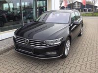 Gebraucht VW Passat Elegance 150 PS (110 kW) 2021 Schwarz Kombi