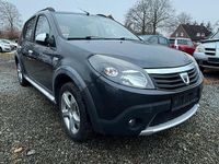 Gebraucht Dacia Sandero Stepway 84 PS (61 kW) 2011 Grau SUV