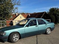Gebraucht Mercedes 190 122 PS (89 kW) 1991 Grün Limousine