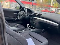 Second-hand BMW 116 122 CP (89 kW) 2010 Negru Hatchback