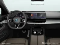 Gebraucht BMW i5 M Sport 250 kW (340 PS) 2025 Grün Kombi