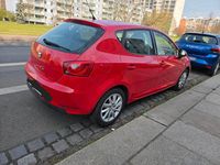 Gebraucht Seat Ibiza 86 PS (63 kW) 2012 Rot Kleinwagen