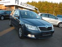 Gebraucht Skoda Octavia Ambiente 105 PS (77 kW) 2010 Grau Kombi