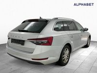 Gebraucht Skoda Superb Style 150 PS (110 kW) 2023 Brillant silber Kombi