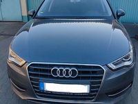 Gebraucht Audi A3 Attraction 110 PS (80 kW) 2016 Grau Limousine