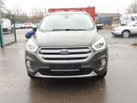 Gebraucht Ford Kuga Titanium 179 PS (131 kW) 2018 Grau SUV