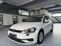Gebraucht VW Golf VII Trendline 116 PS (85 kW) 2019 Weiß Limousine