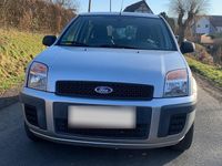 Gebraucht Ford Fusion 59 PS (43 kW) 2011 Silber Kleinwagen