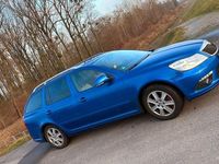 Gebraucht Skoda Octavia RS 170 PS (125 kW) 2011 Blau Kombi