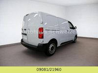 Gebraucht Opel Vivaro 144 PS (105 kW) 2024 Weiß Van / Kleinbus