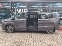 Neu Ford Tourneo Titanium 170 PS (125 kW) 2025 Carbonized grey Van / Kleinbus