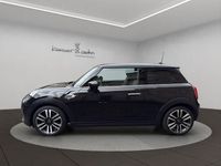 Gebraucht Mini Cooper 136 PS (100 kW) 2019 Schwarz Kleinwagen