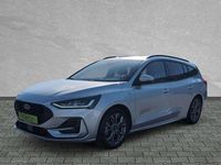 Gebraucht Ford Focus ST-Line 125 PS (91 kW) 2023 Moondust silver metallic Kombi