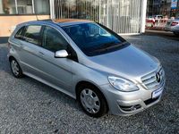 Gebraucht Mercedes B200 136 PS (100 kW) 2009 Silber Van / Kleinbus