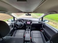 Gebraucht VW Touran 116 PS (85 kW) 2019 Weiß Van / Kleinbus