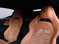 Gebraucht Ferrari SF90 999 PS (734 kW) 2023 Blau Coupé