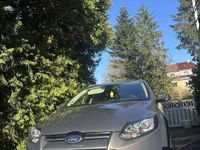 Gebraucht Ford Focus Titanium 150 PS (110 kW) 2012 Braun Kombi