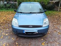 Gebraucht Ford Fiesta 75 PS (55 kW) 2002 Blau Kleinwagen