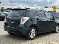 Gebraucht Toyota Verso 126 PS (92 kW) 2012 Schwarz Van / Kleinbus