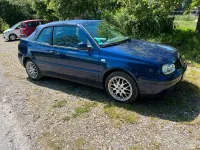 Gebraucht VW Golf 115 PS (84 kW) 2001 Blau Cabrio