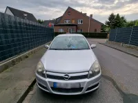 Gebraucht Opel Astra 105 PS (77 kW) 2004 Silber Kleinwagen