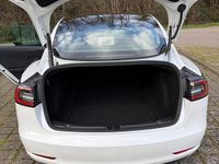 Gebraucht Tesla Model 3 152 kW (208 PS) 2023 Weiß Limousine